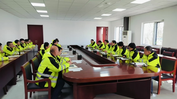 全體會(huì)議照片.jpg 全體會(huì)議照片.jpg