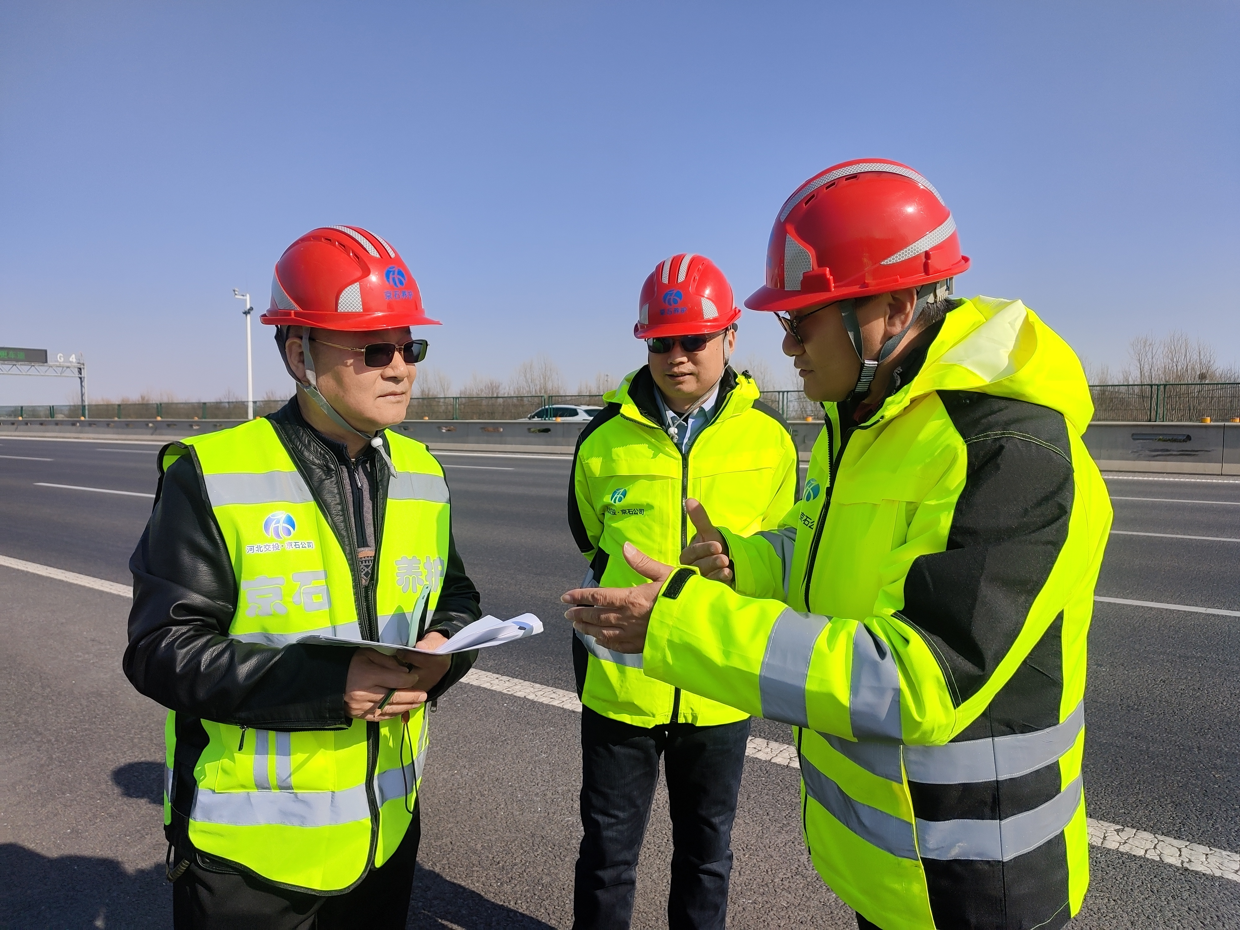 CE142A553C3D700FFE2496C824DEB92A.png CE142A553C3D700FFE2496C824DEB92A.png