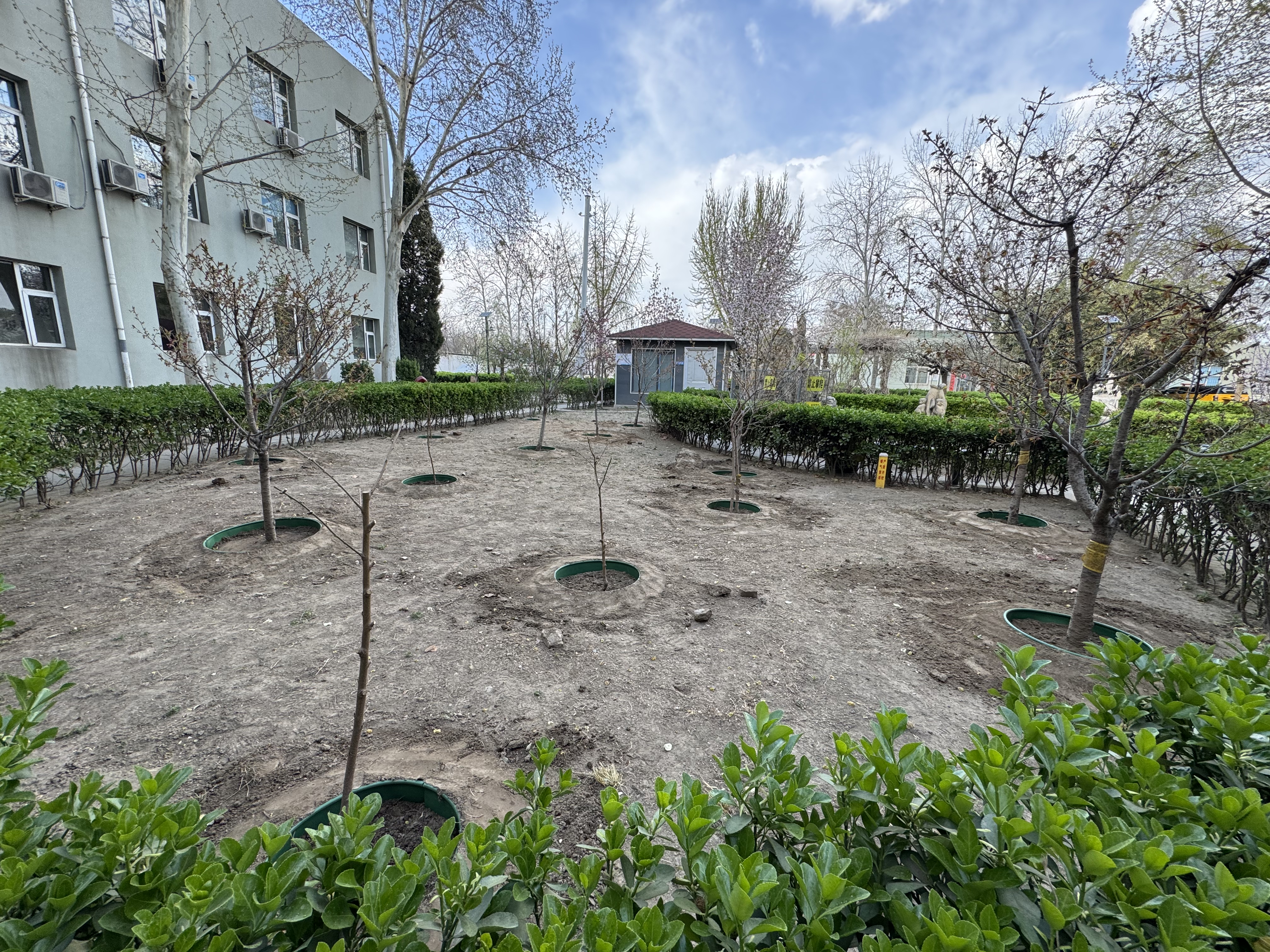 72e1b4c5a0d1ce74f7d3f304347eada.jpg 72e1b4c5a0d1ce74f7d3f304347eada.jpg